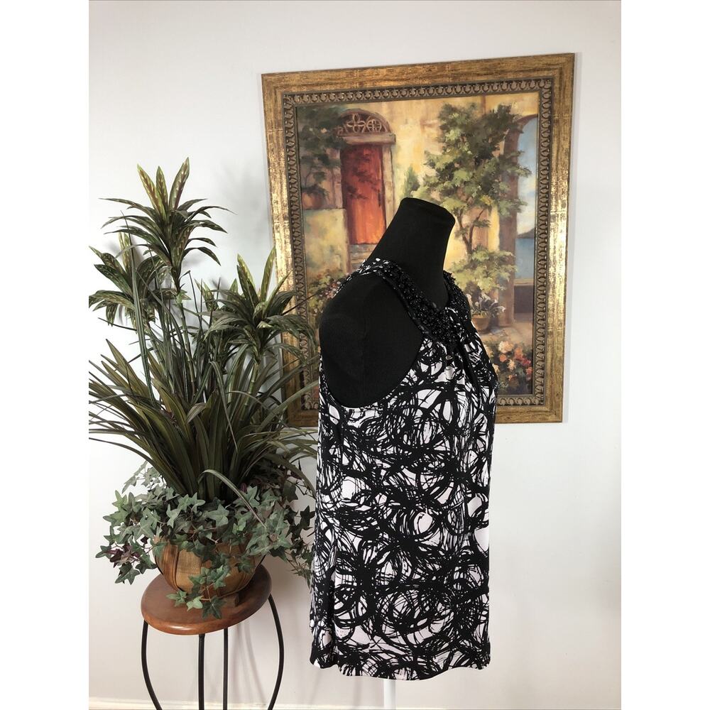 Cato Women’s Sleeveless Beaded Neck Top Medium Black White Abstract Print - Picture 3 of 10